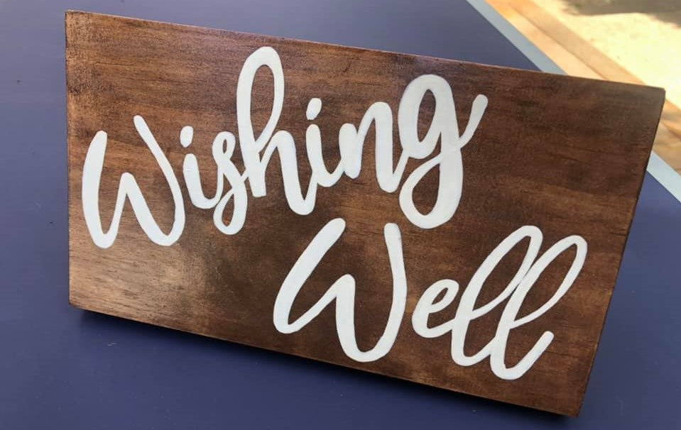 WISHING WELL SIGN