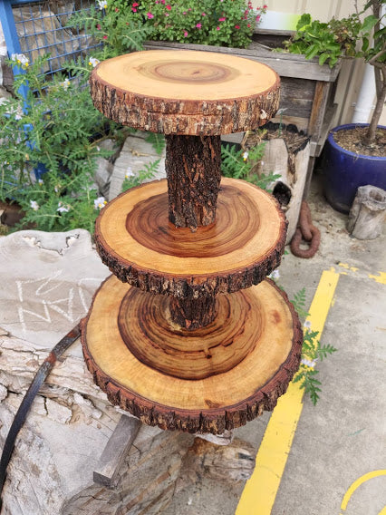 3 TIER TIMBER ROUND CAKE STAND
