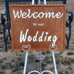 TIMBER WELCOME TO OUR WEDDING SIGN