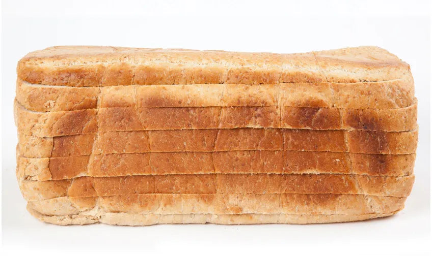 LENGTHWAYS SLICED WHITE (900G)