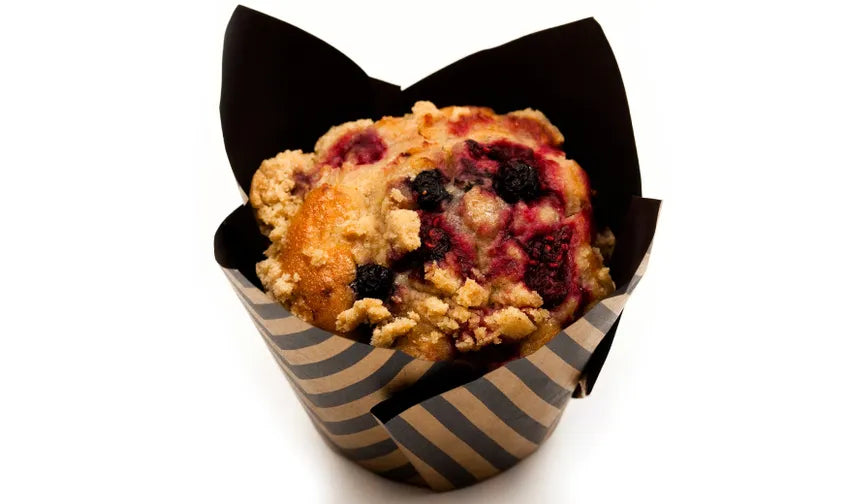 DELUXE BUMBLEBERRY MUFFIN