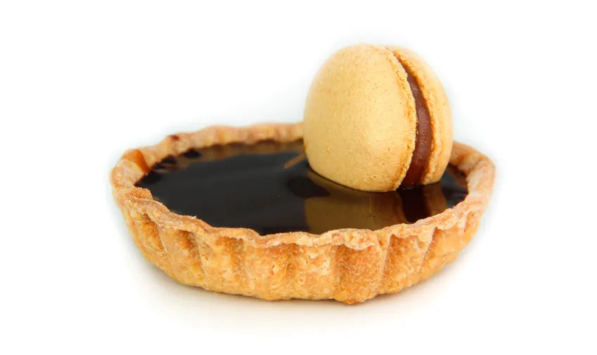SALTED CARAMEL MACARON TARTS (BOX X 6)