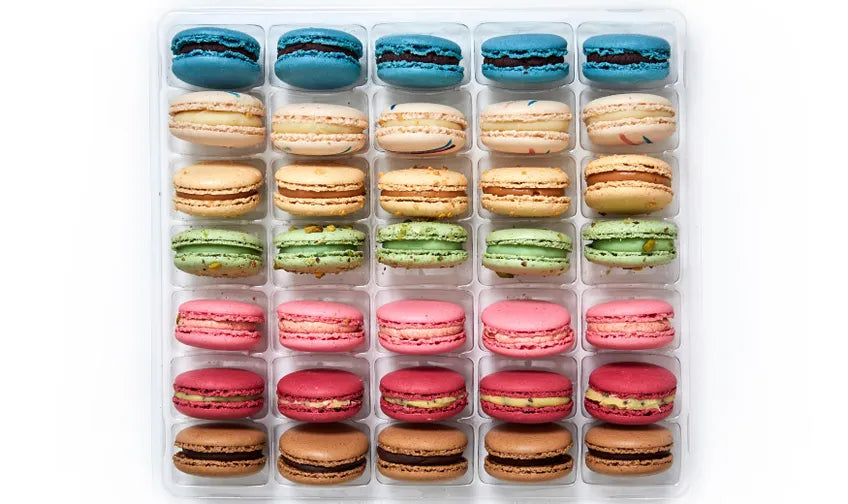 CLASSIC ASSORTED MACARONS (BOX X 35)