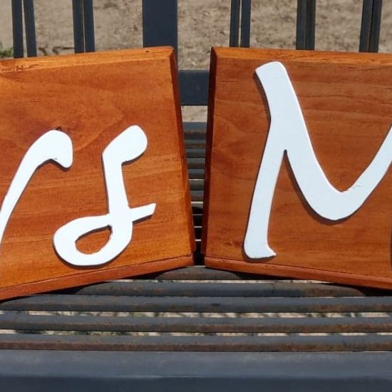 TIMBER MR,MRS SIGN