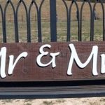 RUSTIC MR & MRS SIGN
