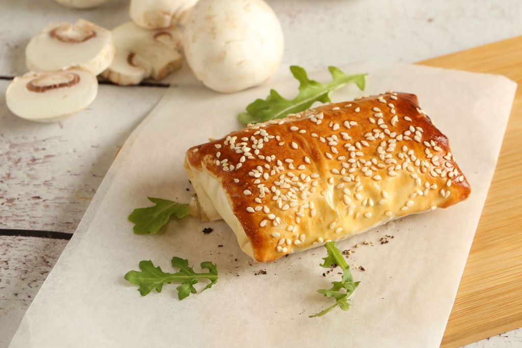 Cocktail Chicken & Mushroom Filo
