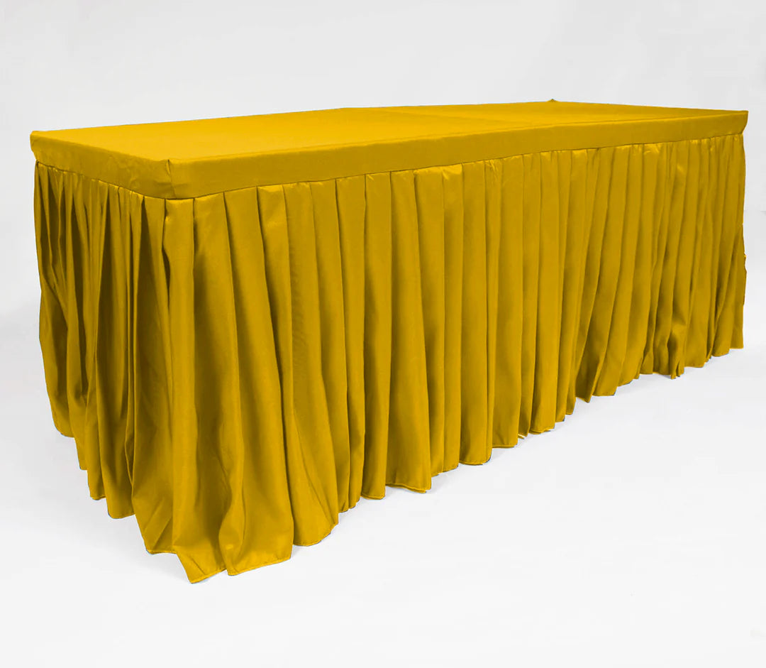 FITTED TABLECLOTH WITH PLEATED TABLE SKIRTING
