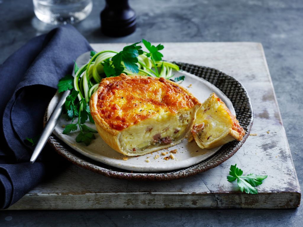 Bacon  & Egg Pie